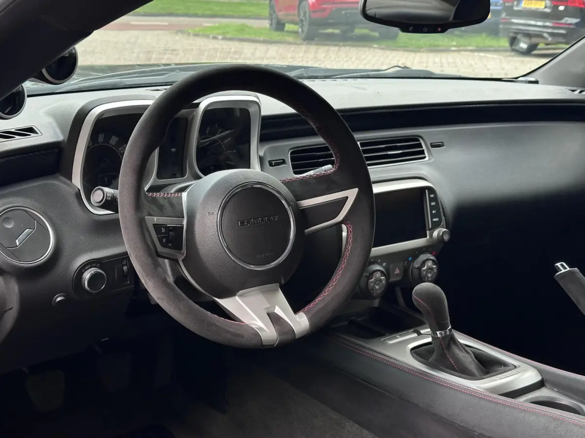 3.6 V6 Camera, Leer, Navi..