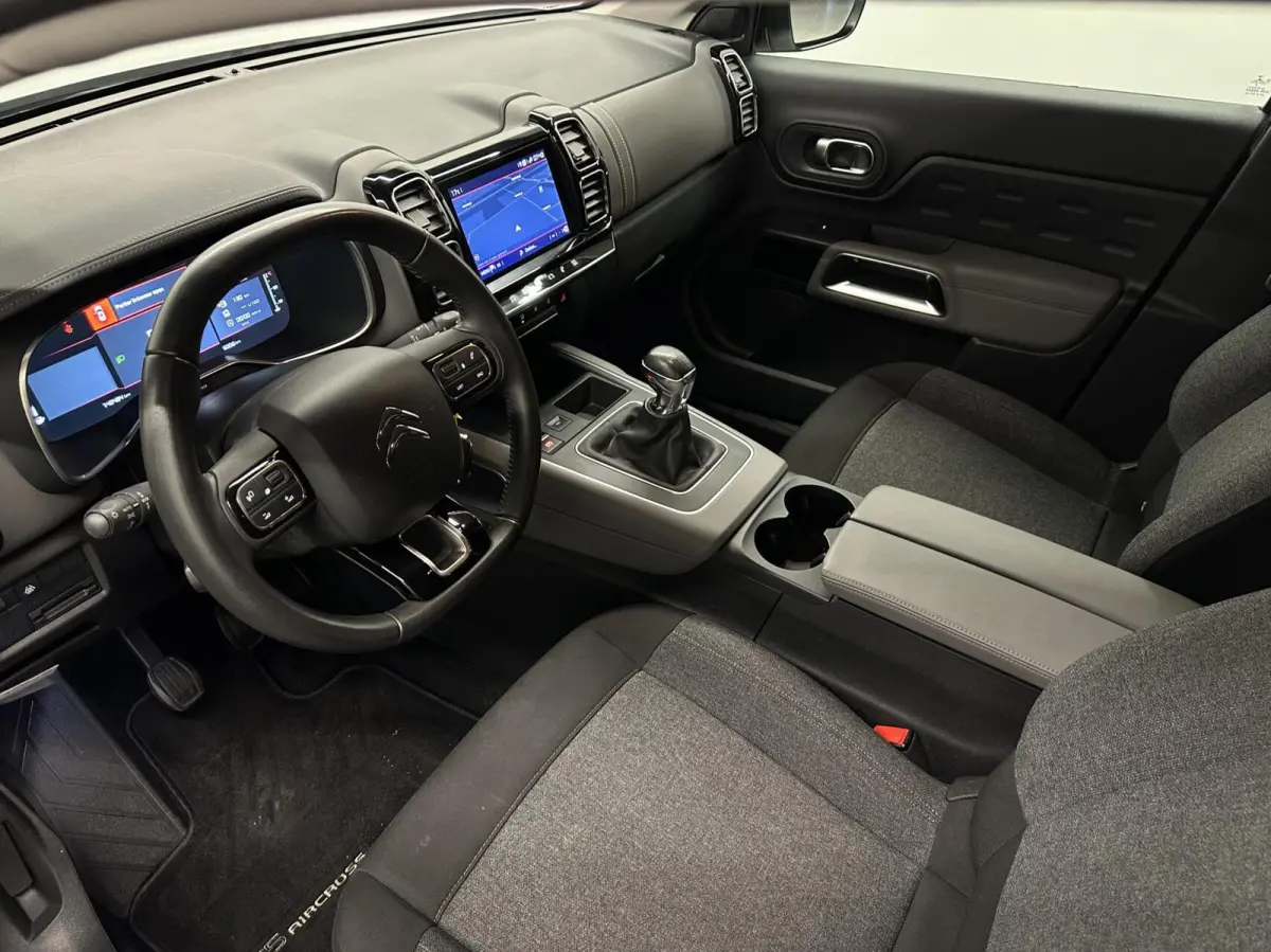 1.2 PureTech Business TREKHAAK CAMERA NAVI CARPLAY ECC LM CRUISE.