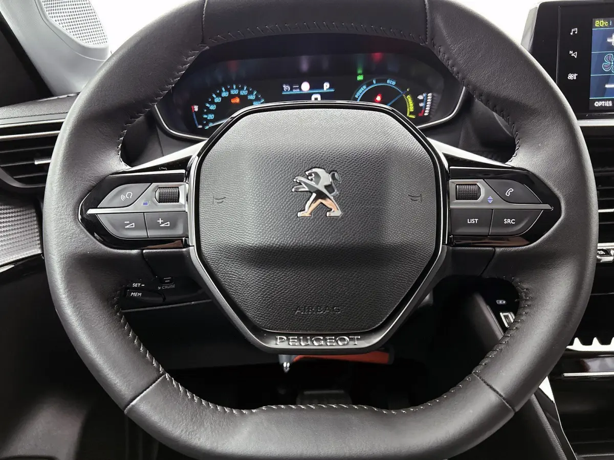 EV Allure 50 kWh 136pk | Lage kilometerstand | Navigatie | Achteruitrijcamera | Stoelverwarming | Climate Control | Cruise Control | Parkeersensoren | Stof/kunstleder | Keyless start | Apple