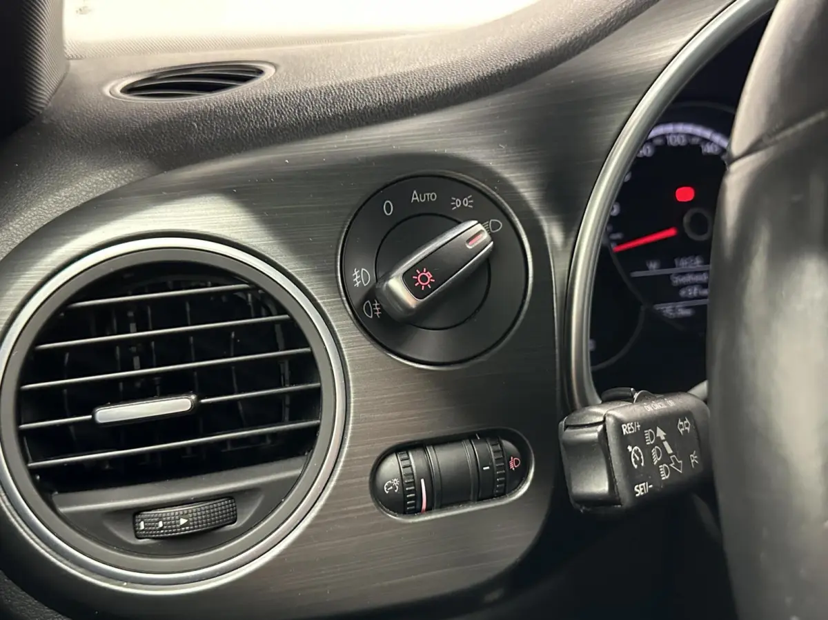 1.2 TSI Exclusive Series LEER NAVI CRUISE LM STOELVERWARMING.