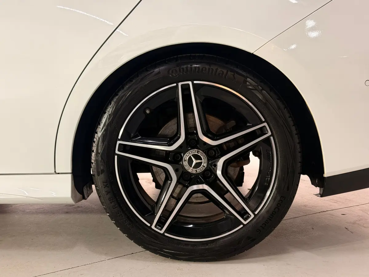 200 Business Solution AMG