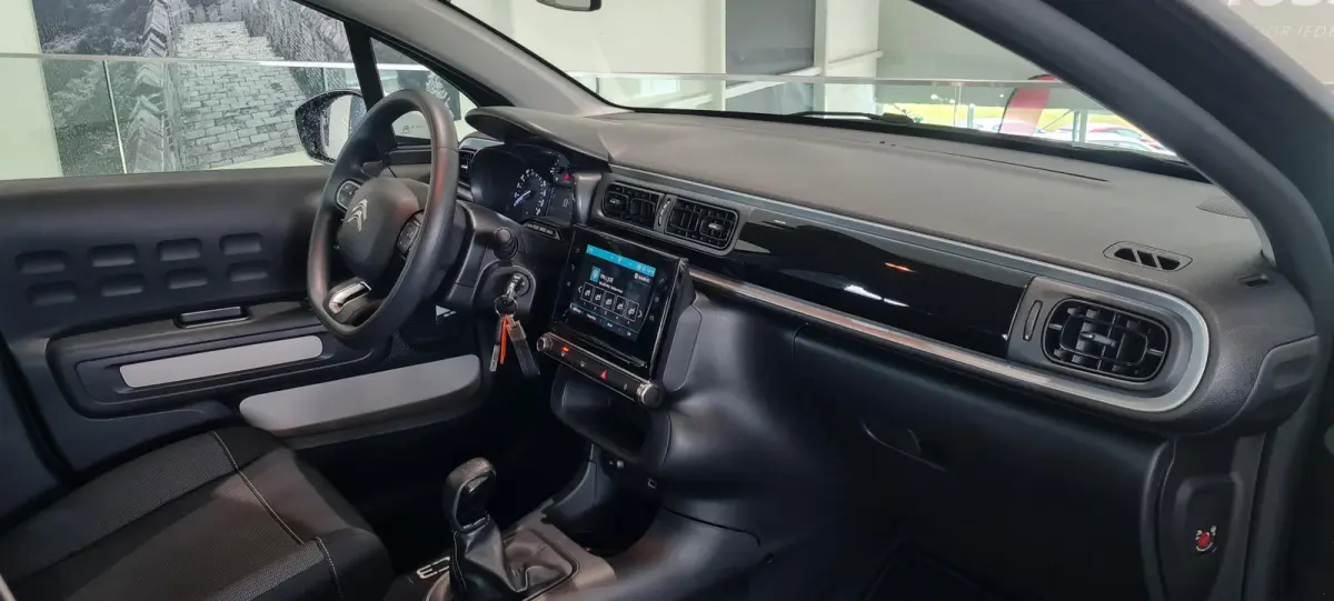1.2 You | Stoelverwarming! | Navigatie | Apple Carplay/Android Auto