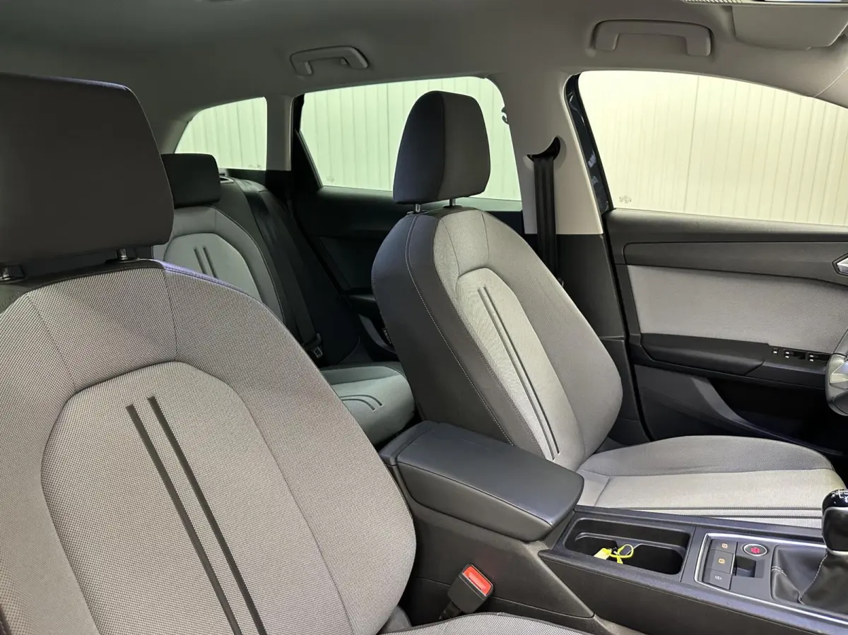 1.0 TSI Reference TREKHAAK CARPLAY CAMERA NAVI ADAPTIEF CRUISE.