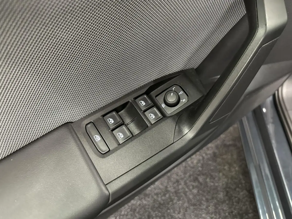 1.0 TSI Reference TREKHAAK CARPLAY CAMERA NAVI ADAPTIEF CRUISE.