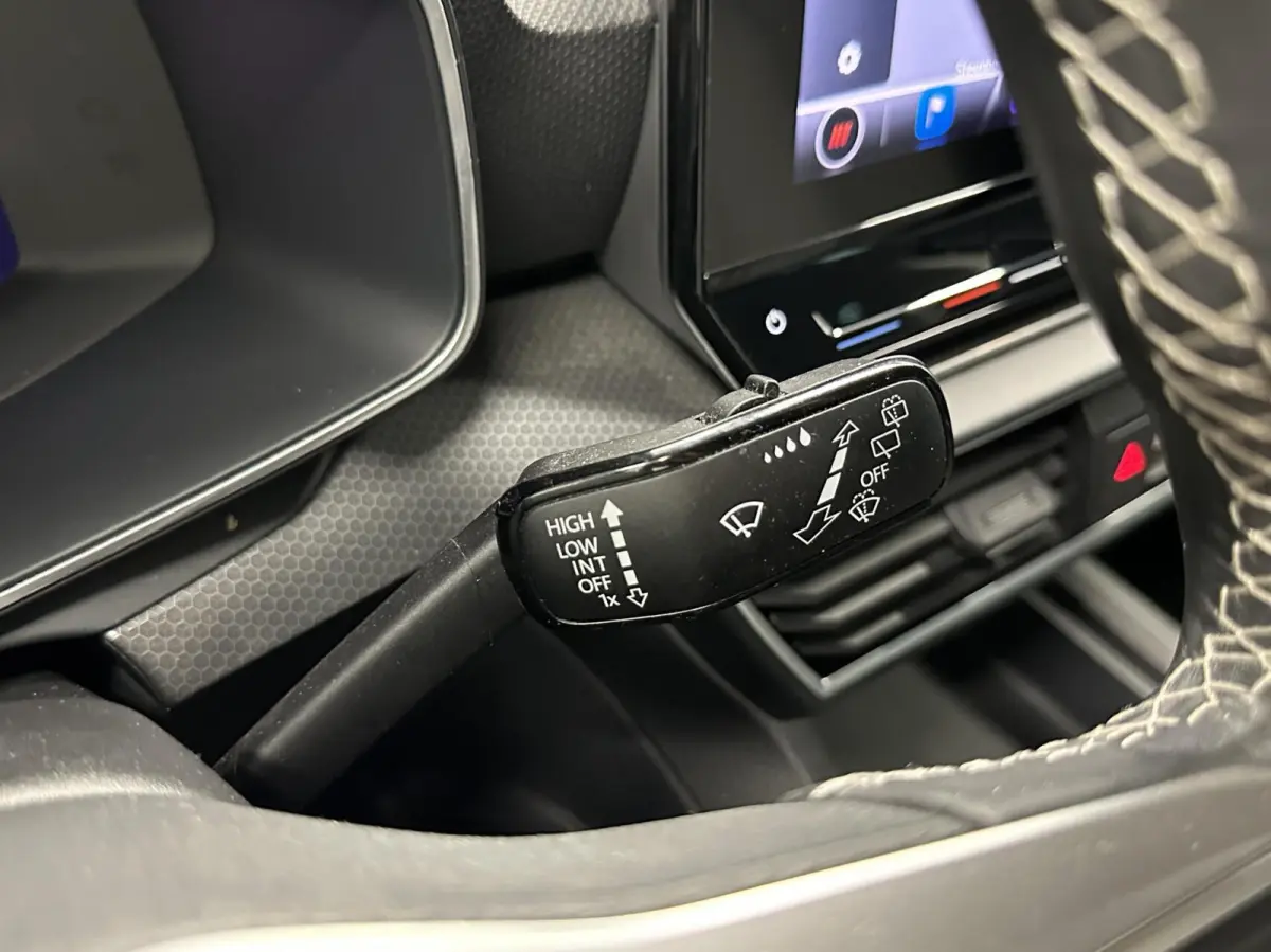 1.0 TSI Reference TREKHAAK CARPLAY CAMERA NAVI ADAPTIEF CRUISE.