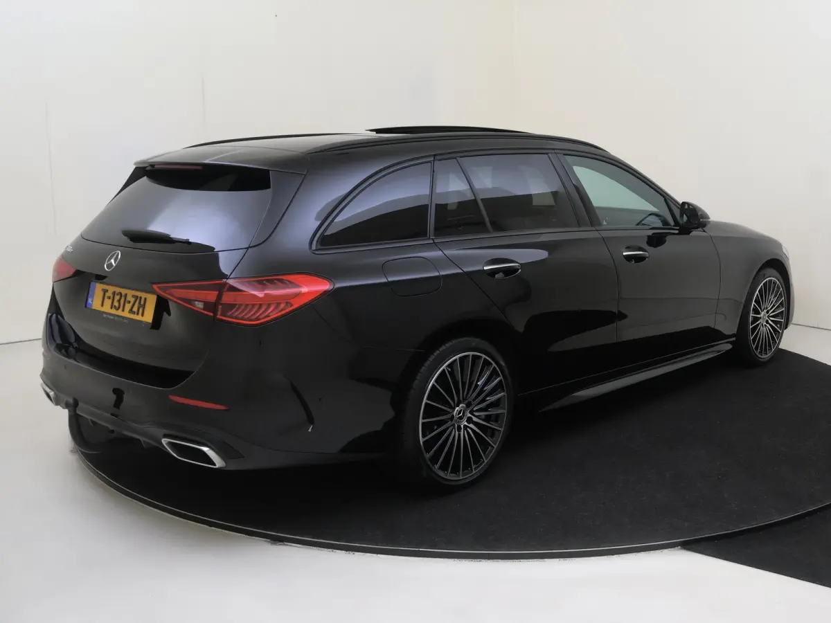300 e AMG Line /Panoramadak /360 Camera /Rijassistentie Plus /Memory /19 Inch