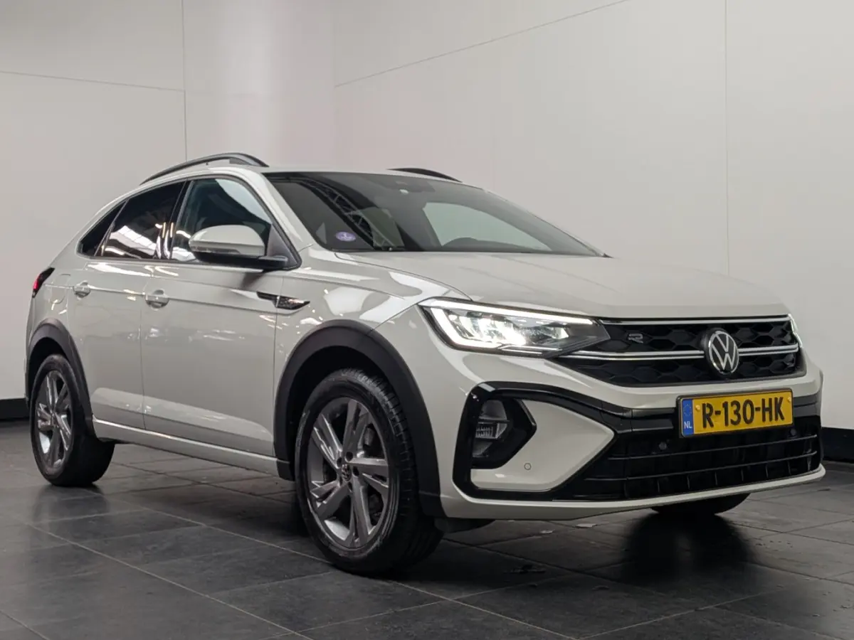 1.0 TSI 110 pk R-Line 7-DSG | Achteruitrijcamera | R-Line interieur | Trekhaak afneembaar |