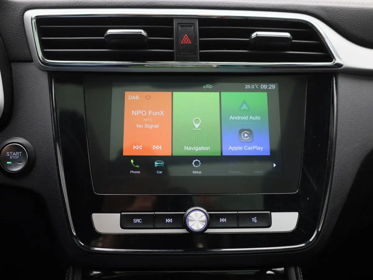 MG Luxury 45 kWh | PANO | ACC | CAMERA | Elektr. stoelverstelling | Stoelverwarming | Lane Assist | Keyless | Carplay |
