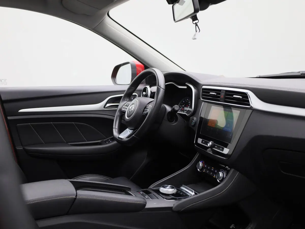 MG Luxury 45 kWh | PANO | ACC | CAMERA | Elektr. stoelverstelling | Stoelverwarming | Lane Assist | Keyless | Carplay |