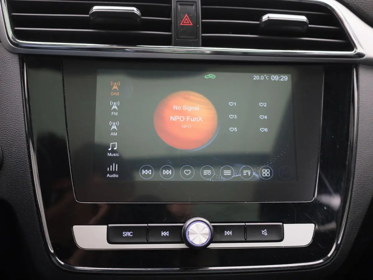 MG Luxury 45 kWh | PANO | ACC | CAMERA | Elektr. stoelverstelling | Stoelverwarming | Lane Assist | Keyless | Carplay |