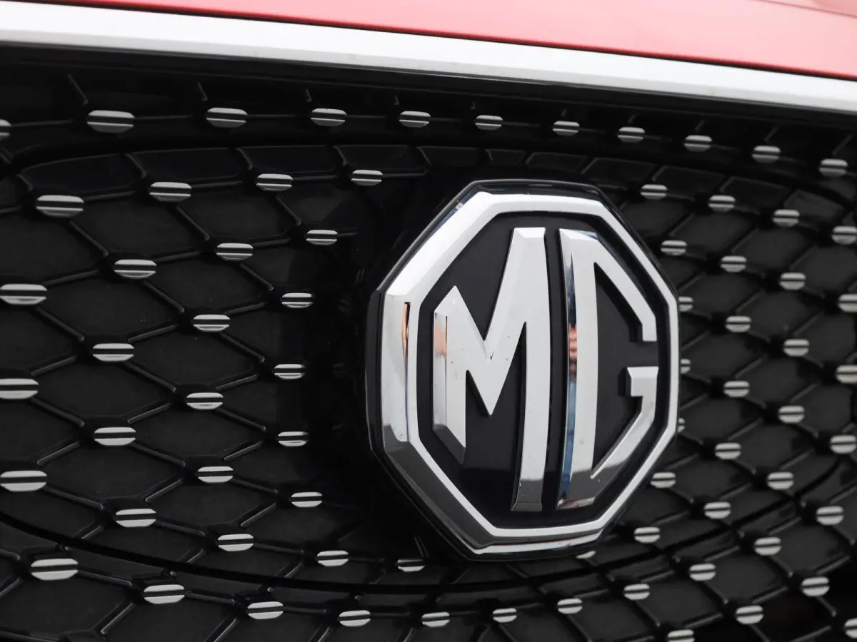 MG Luxury 45 kWh | PANO | ACC | CAMERA | Elektr. stoelverstelling | Stoelverwarming | Lane Assist | Keyless | Carplay |