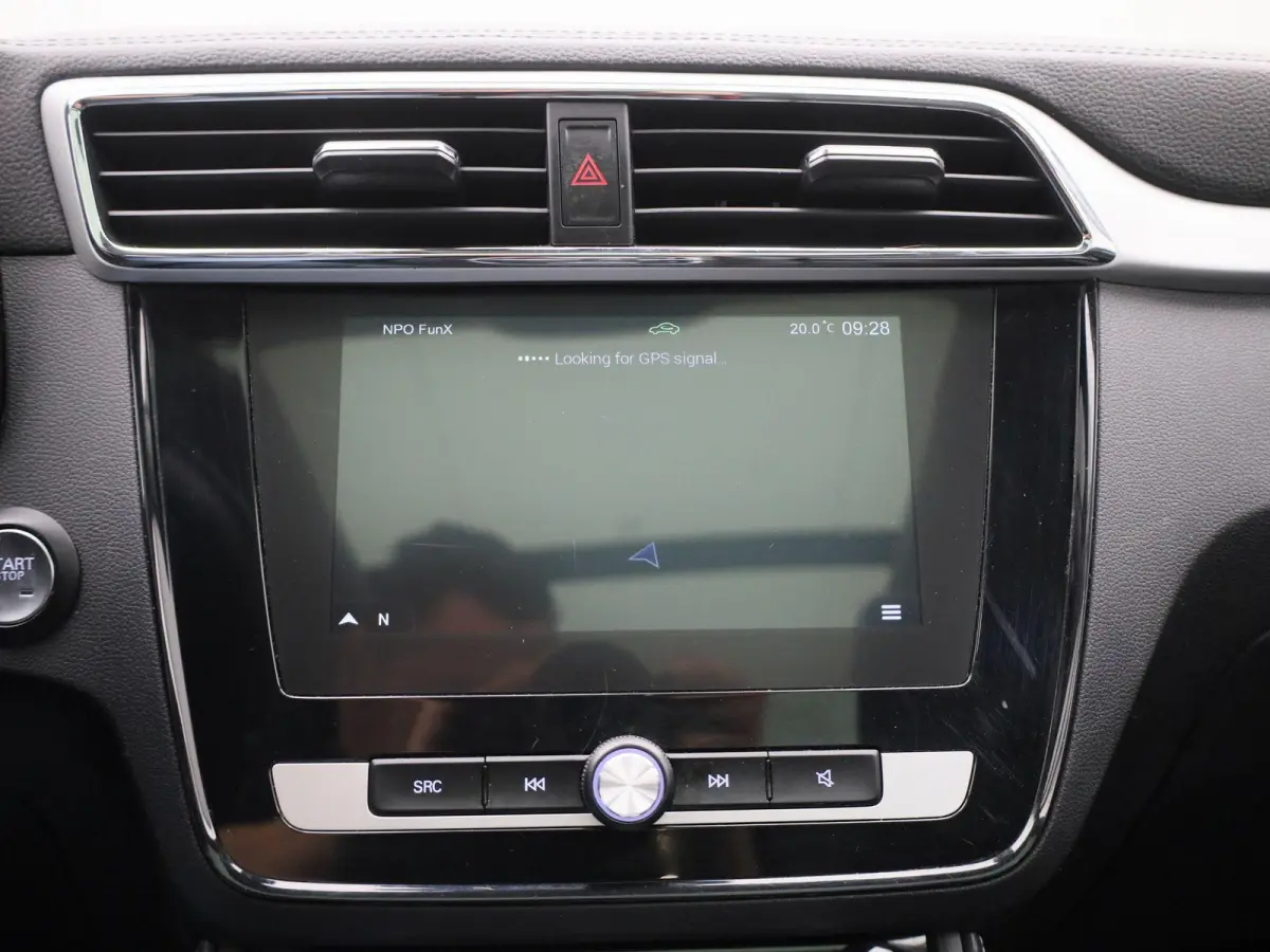 MG Luxury 45 kWh | PANO | ACC | CAMERA | Elektr. stoelverstelling | Stoelverwarming | Lane Assist | Keyless | Carplay |