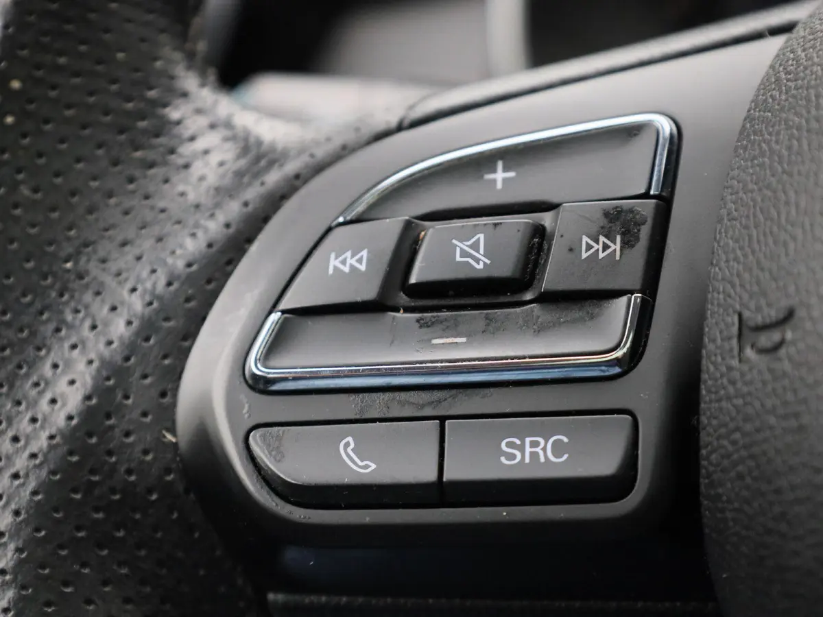 MG Luxury 45 kWh | PANO | ACC | CAMERA | Elektr. stoelverstelling | Stoelverwarming | Lane Assist | Keyless | Carplay |