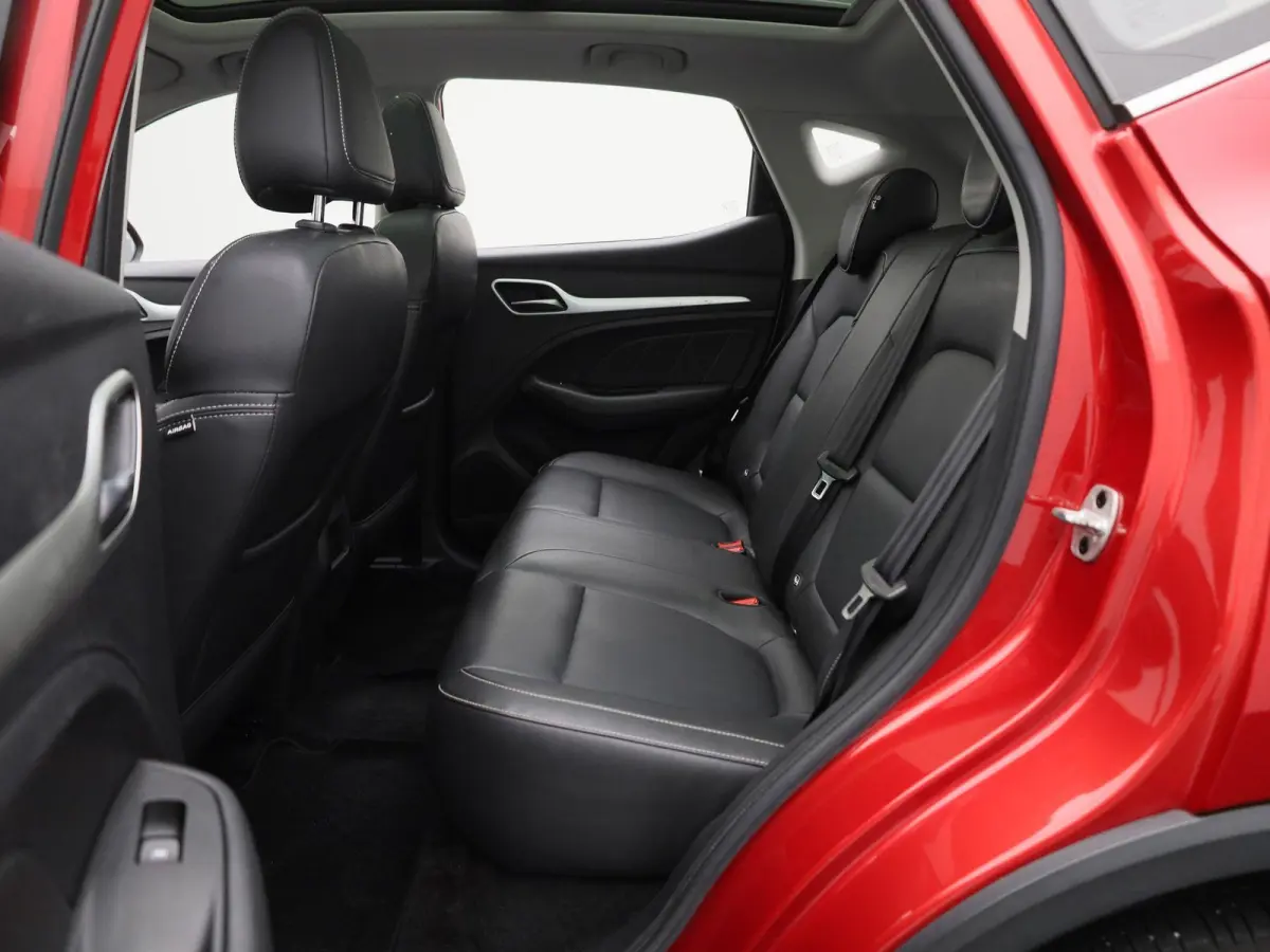 MG Luxury 45 kWh | PANO | ACC | CAMERA | Elektr. stoelverstelling | Stoelverwarming | Lane Assist | Keyless | Carplay |