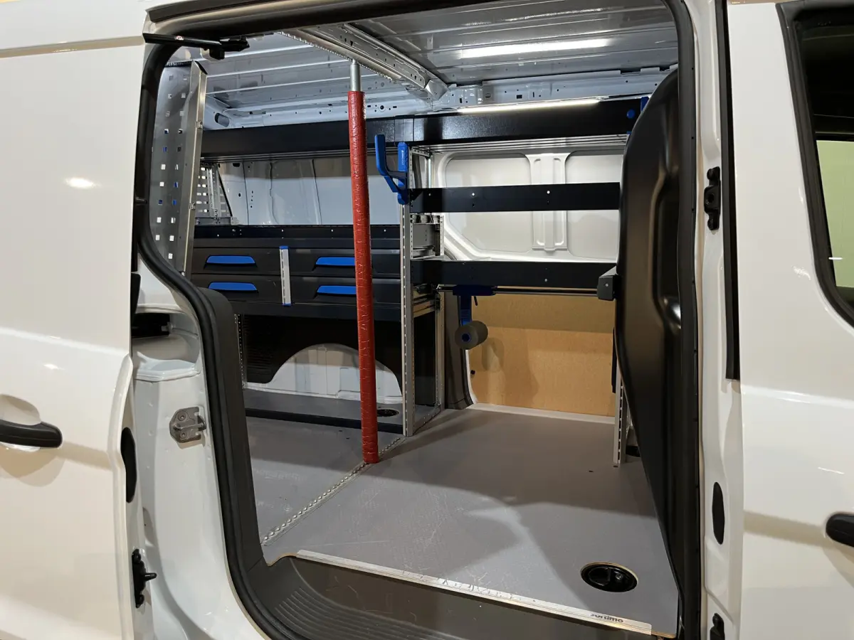 1.5 EcoBlue L2 Trend Servicebus / Sortimo Inrichting / Euro 6 / Schuifdeur L + R / 220V. / Airco / Cruise Control / PDC / Trekhaak / 78.300 KM !!