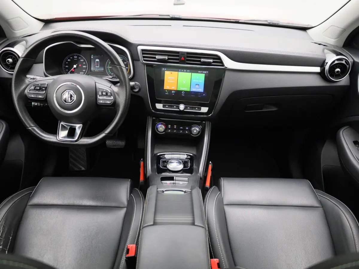 MG Luxury 45 kWh | PANO | ACC | CAMERA | Elekt. Stoelverstelling | Stoelverwarming| Lane Assist | Keyless | Carplay |