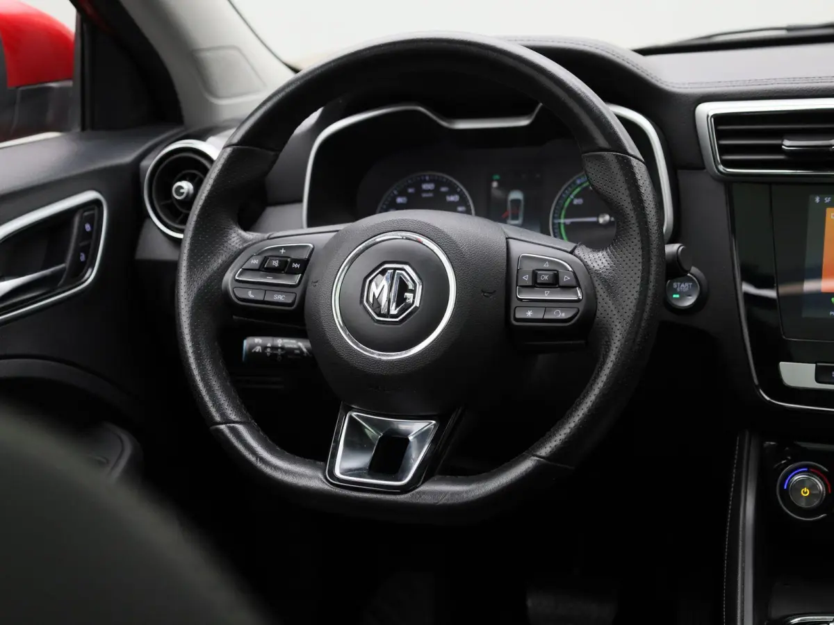 MG Luxury 45 kWh | PANO | ACC | CAMERA | Elekt. Stoelverstelling | Stoelverwarming| Lane Assist | Keyless | Carplay |