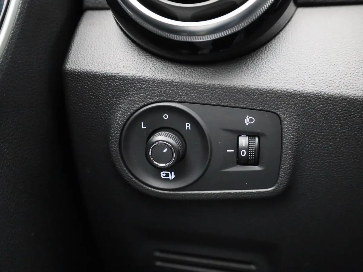 MG Luxury 45 kWh | PANO | ACC | CAMERA | Elekt. Stoelverstelling | Stoelverwarming| Lane Assist | Keyless | Carplay |