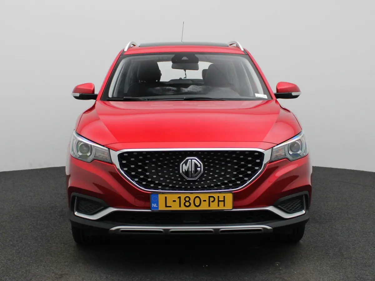 MG Luxury 45 kWh | PANO | ACC | CAMERA | Elekt. Stoelverstelling | Stoelverwarming| Lane Assist | Keyless | Carplay |