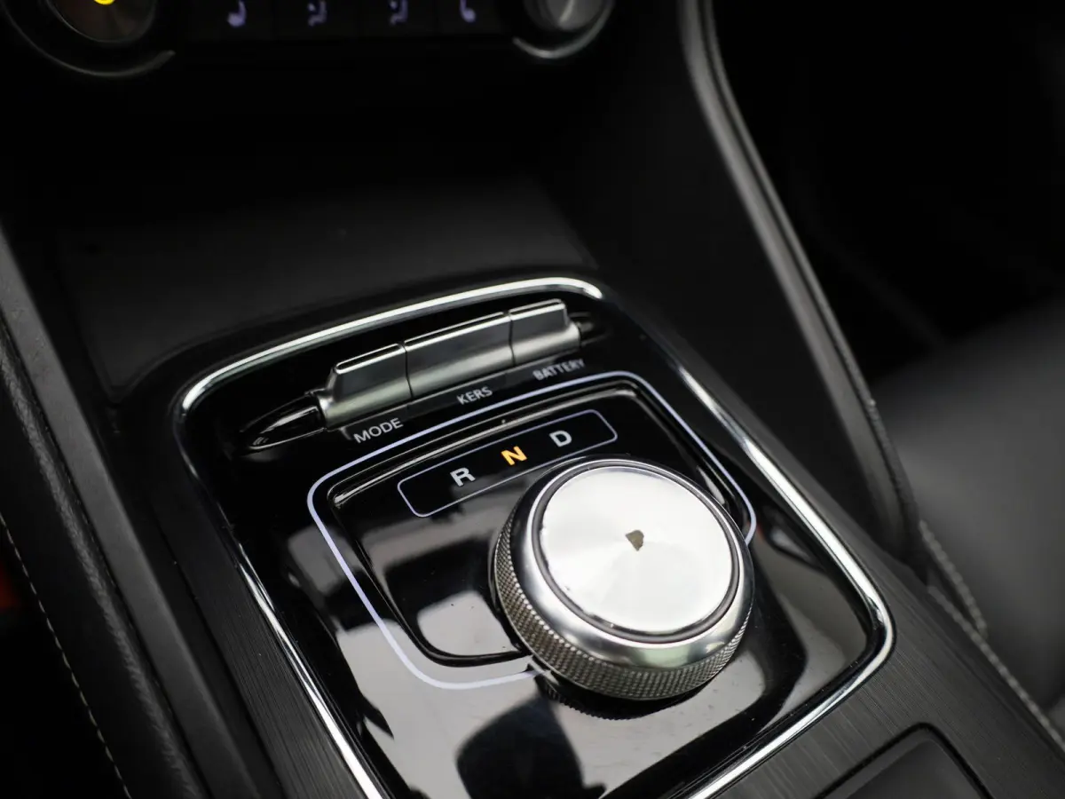 MG Luxury 45 kWh | PANO | ACC | CAMERA | Elekt. Stoelverstelling | Stoelverwarming| Lane Assist | Keyless | Carplay |
