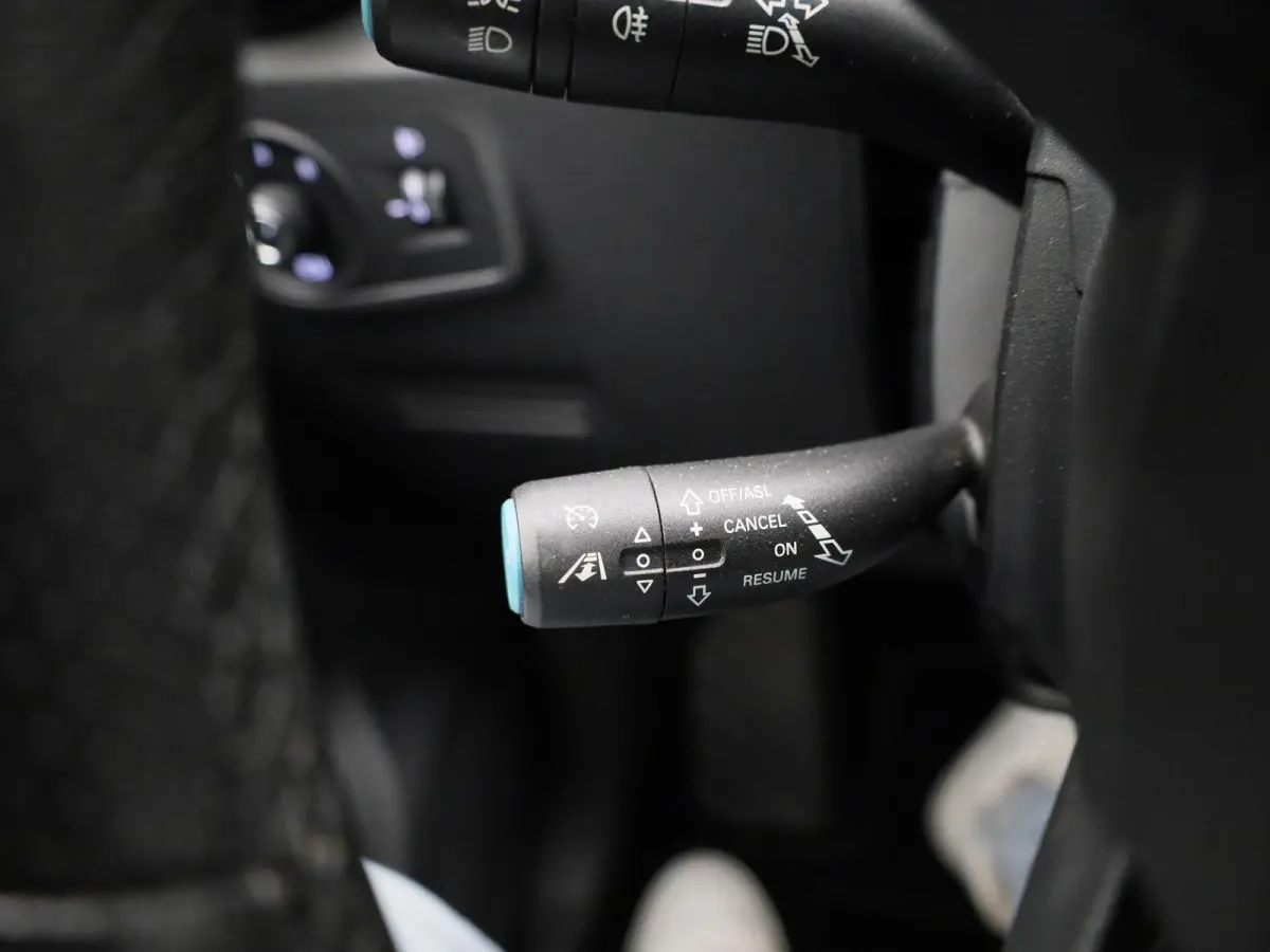 MG Luxury 45 kWh | PANO | ACC | CAMERA | Elekt. Stoelverstelling | Stoelverwarming| Lane Assist | Keyless | Carplay |