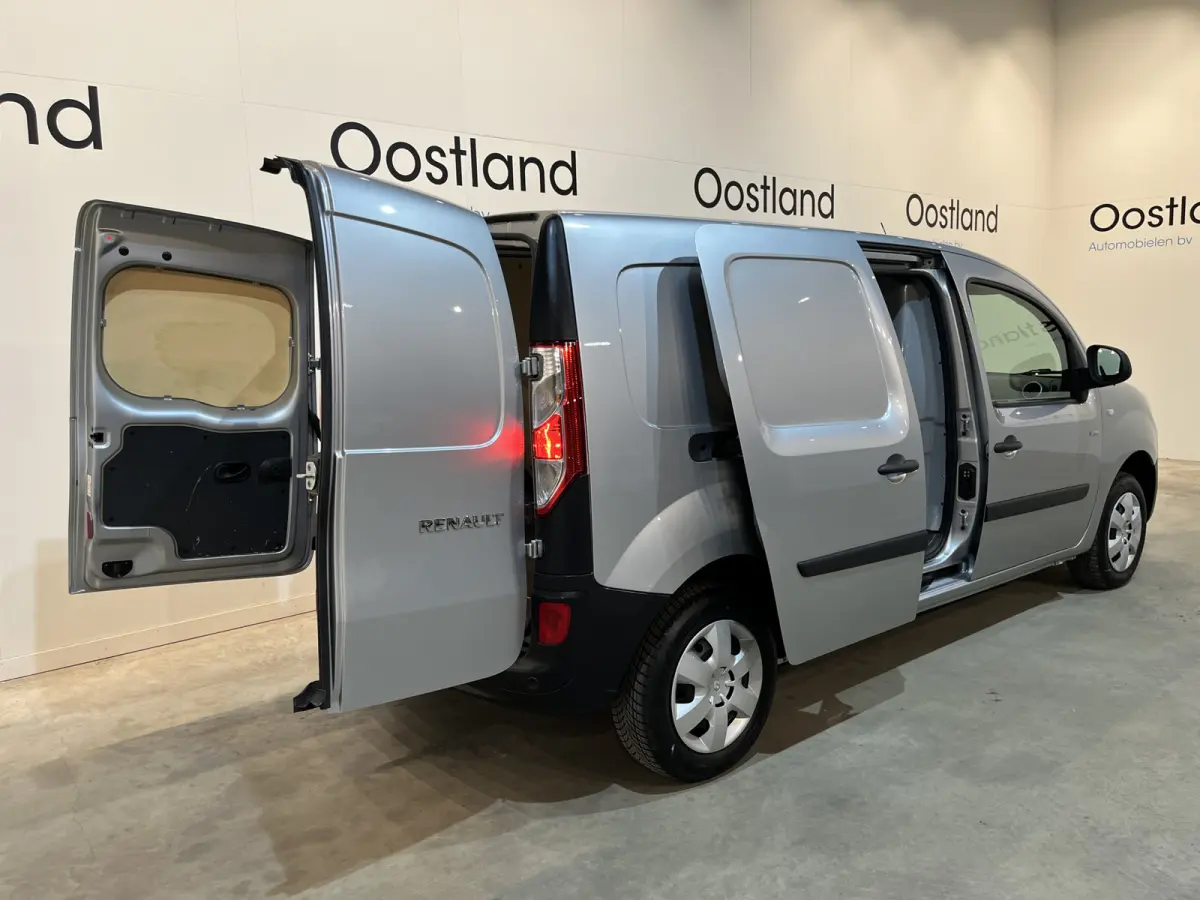 Z.E. Maxi Incl. Accu 33 KWH Automaat / 100% Elektrisch / Airco / PDC / Cruise Control / Trekhaak / 10.200 KM !!