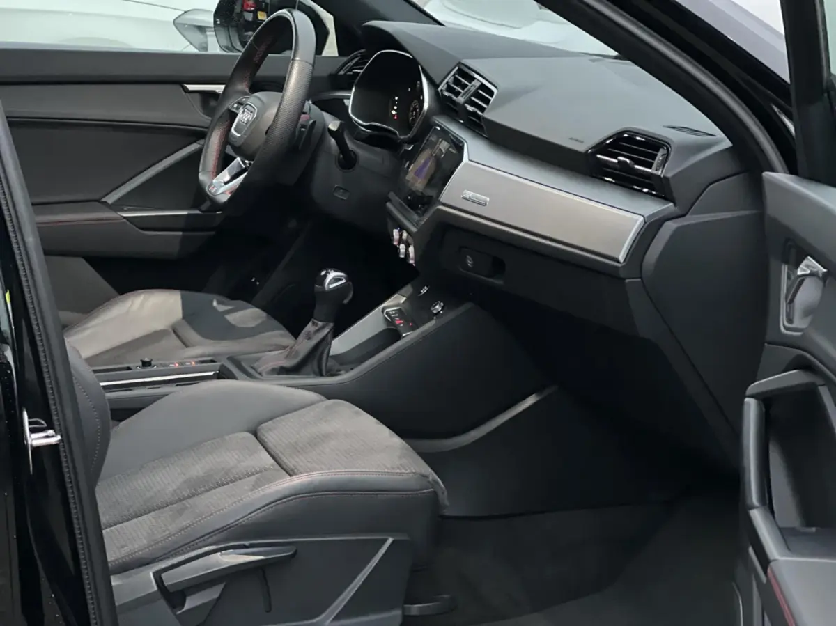 45 TFSI e 3 x S-Line|Sonos|Keyless|Dodehoek|Camera|Elektris.Kofferklep|