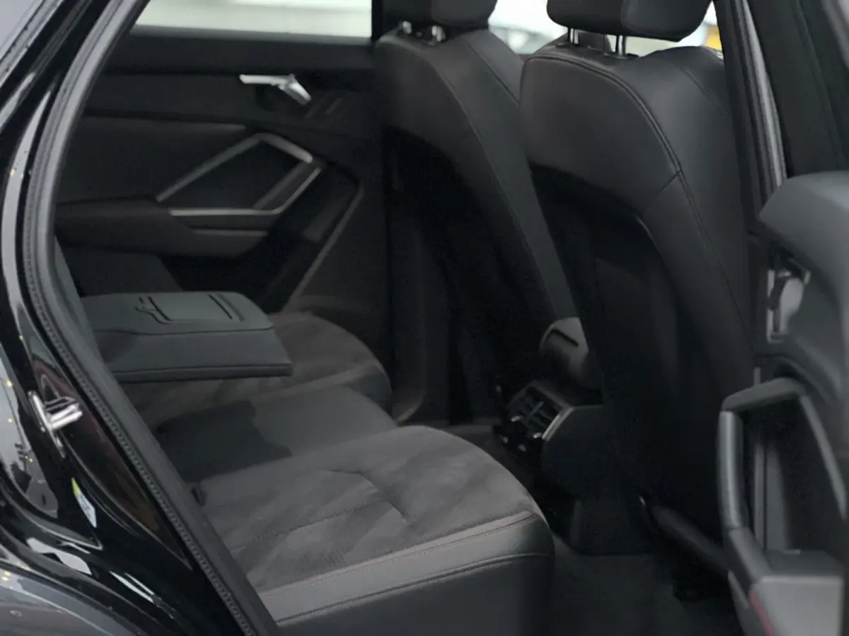 45 TFSI e 3 x S-Line|Sonos|Keyless|Dodehoek|Camera|Elektris.Kofferklep|