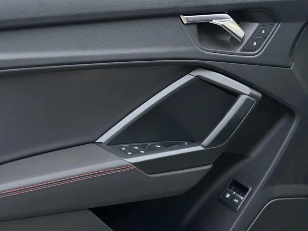 45 TFSI e 3 x S-Line|Sonos|Keyless|Dodehoek|Camera|Elektris.Kofferklep|
