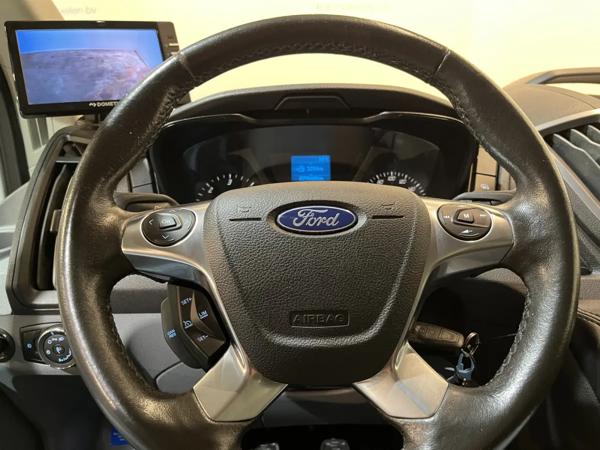 350 2.0 TDCI L3 Trend Bakwagen / Dautel Laadklep / Meubelbak / Euro 6 / Airco / Camera / Cruise Control / 3-Zits / 30.000 KM !!