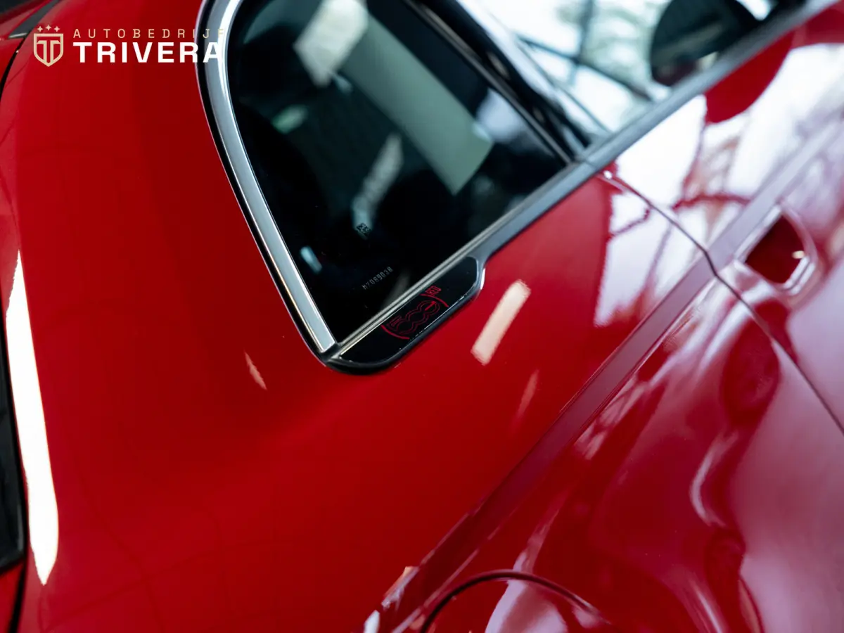 RED 24 kWh l SoH 93% l CAMERA l 1ste eigenaar l CARPLAY l LMV l BTW auto l Zeer lage km's l als nieuw