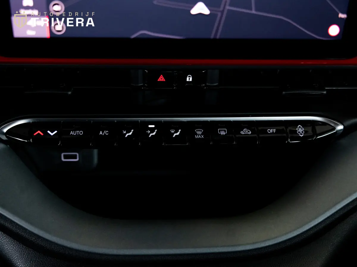 RED 24 kWh l SoH 93% l CAMERA l 1ste eigenaar l CARPLAY l LMV l BTW auto l Zeer lage km's l als nieuw