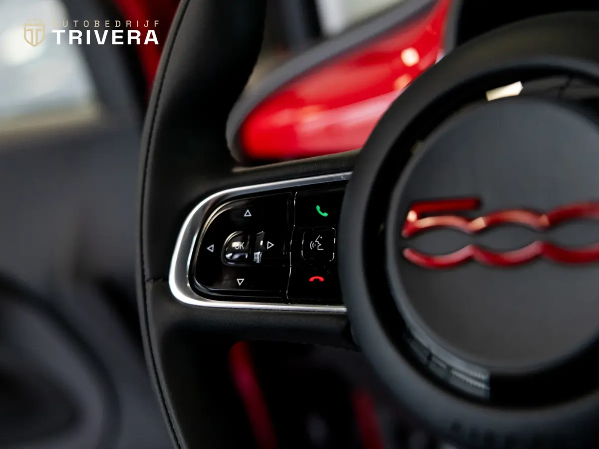 RED 24 kWh l SoH 93% l CAMERA l 1ste eigenaar l CARPLAY l LMV l BTW auto l Zeer lage km's l als nieuw