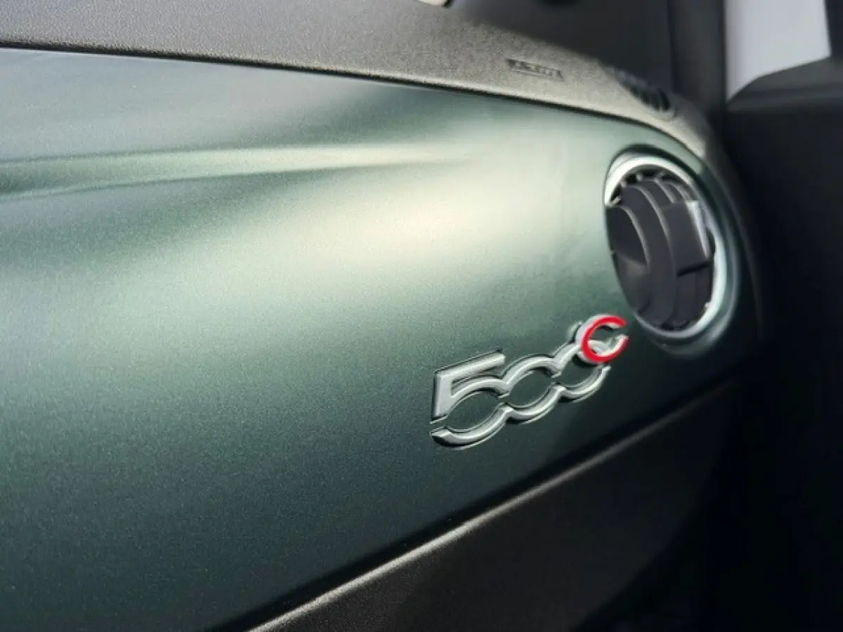 1.0 Hybrid Launch Ed. Clima Cruise PDC Stoelverwarming