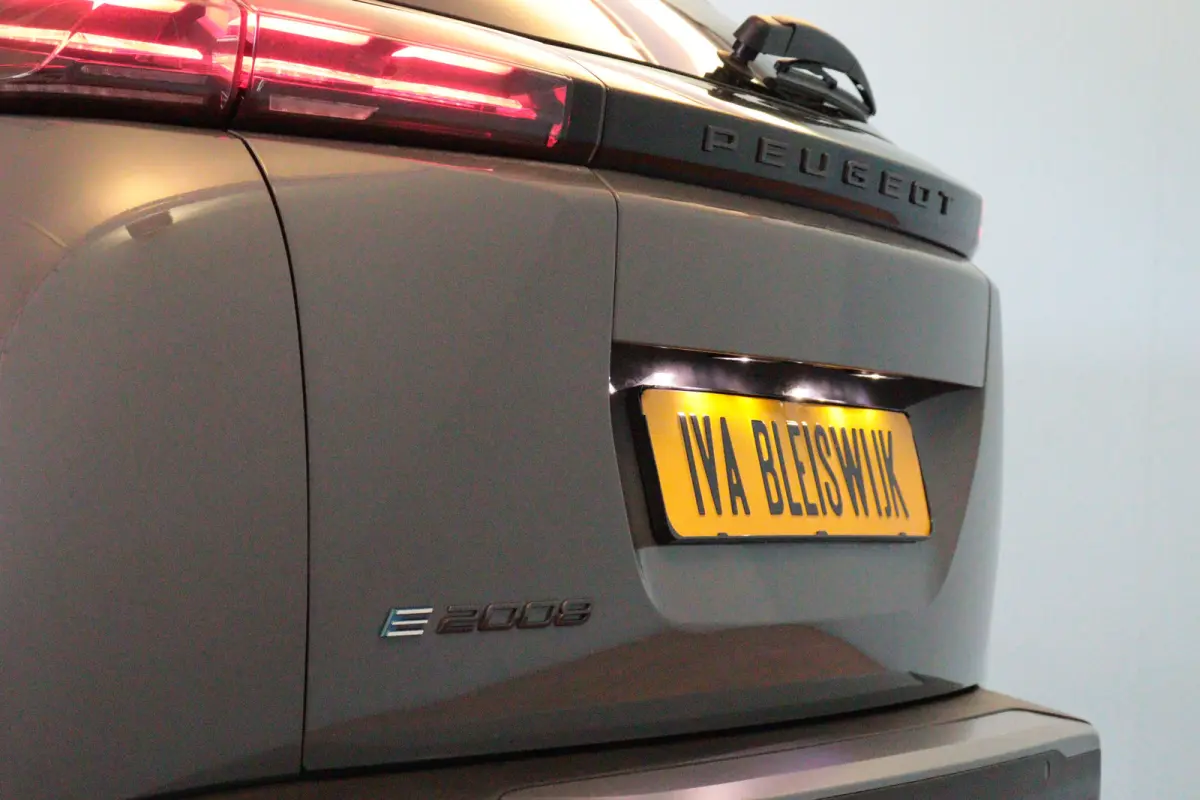 EV Allure 54 kWh | APPCONNECT | PDC V+A | CRUISE | LMV17" | LED |