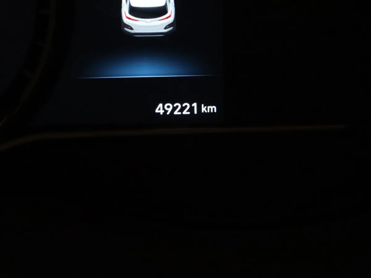 EV Limited 64 kWh Apple Carplay/Android Auto | Climate