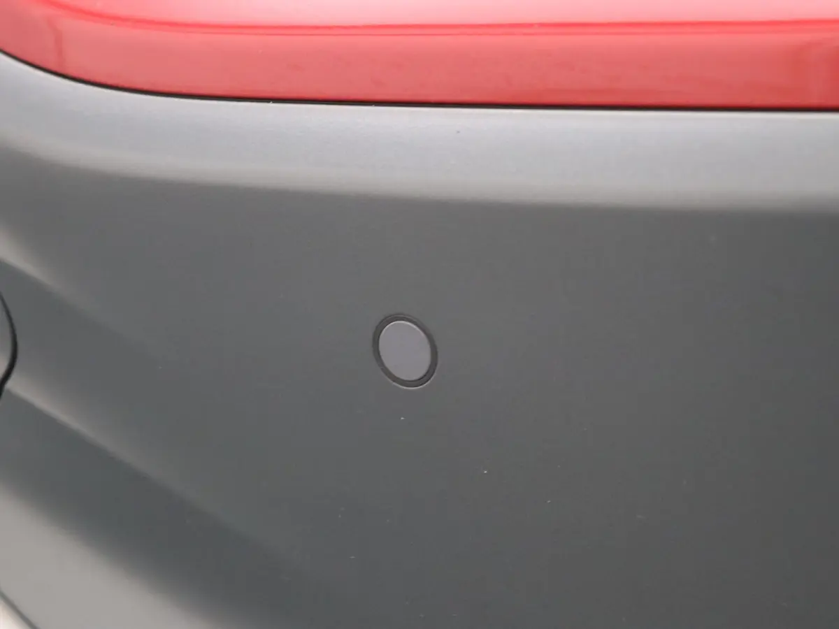 EV Limited 64 kWh Apple Carplay/Android Auto | Climate