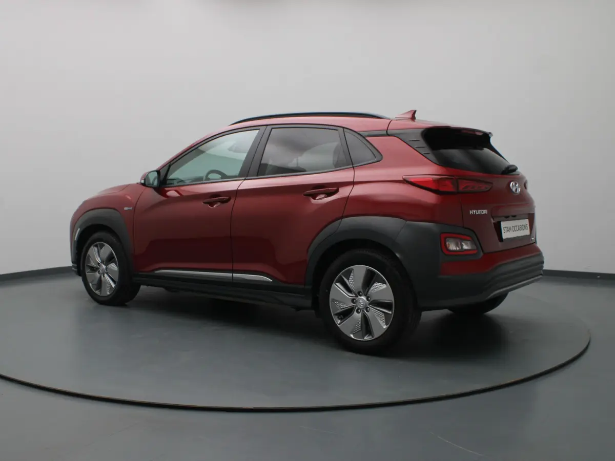 EV Limited 64 kWh Apple Carplay/Android Auto | Climate