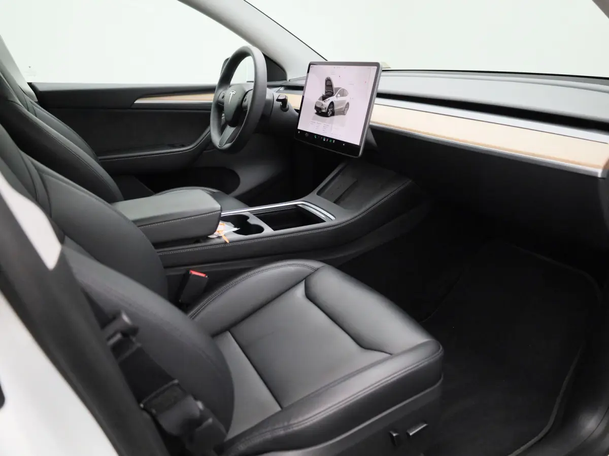 Long Range AWD 75 kWh | PANO | CAMERA | ACC | LEDER | ELEKTR. STOELVERSTELLING | STOELVERWARMING |