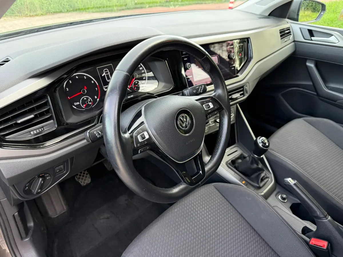 1.0 TSI Comfortline Business CRUISE I NAP I PDC I CARPLAY I NL AUTO