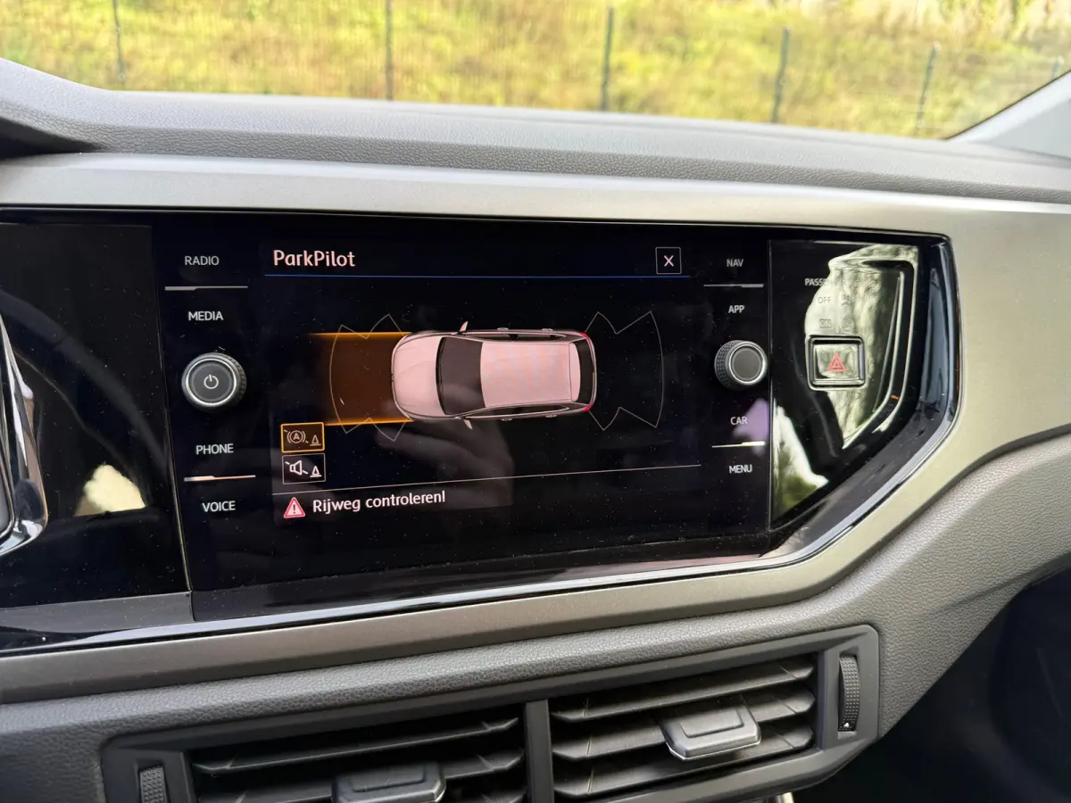 1.0 TSI Comfortline Business CRUISE I NAP I PDC I CARPLAY I NL AUTO