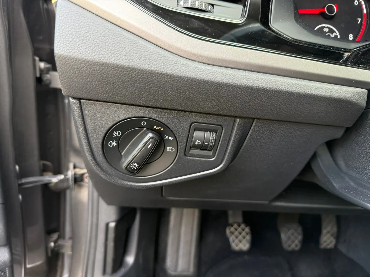 1.0 TSI Comfortline Business CRUISE I NAP I PDC I CARPLAY I NL AUTO