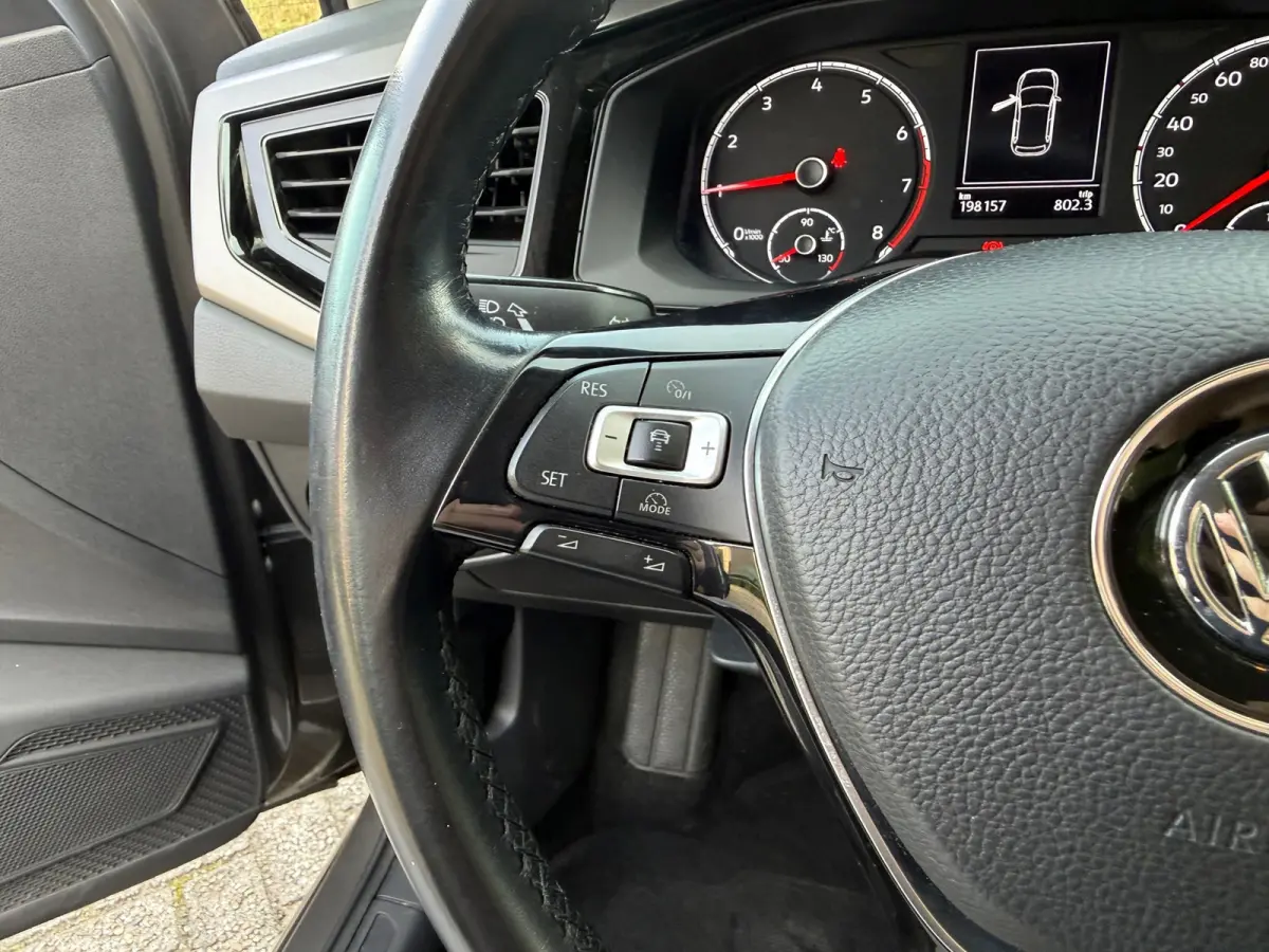 1.0 TSI Comfortline Business CRUISE I NAP I PDC I CARPLAY I NL AUTO