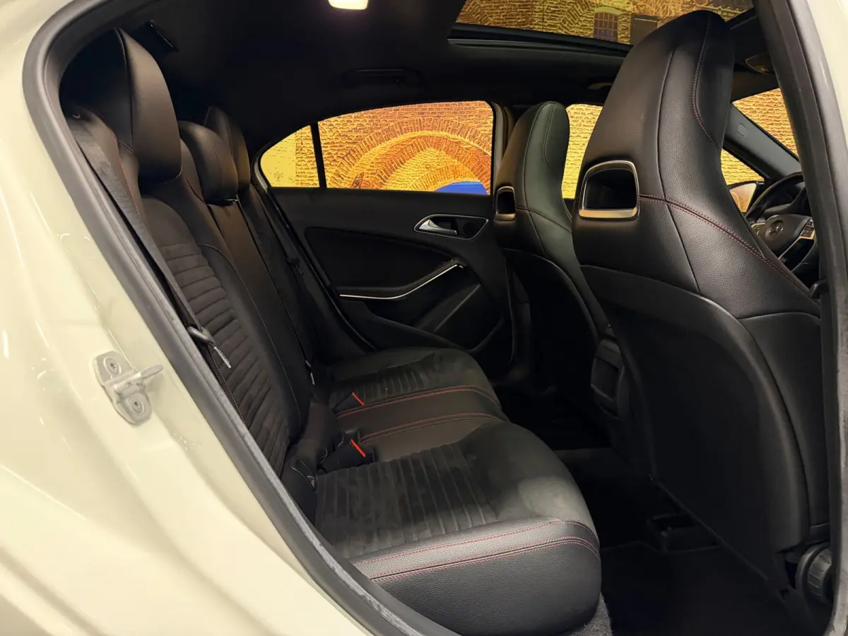 180 AMG Automaat Panoramadak Xenon
