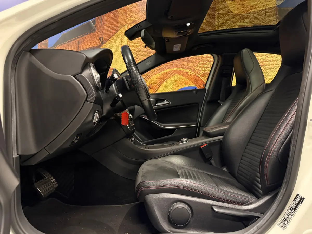 180 AMG Automaat Panoramadak Xenon