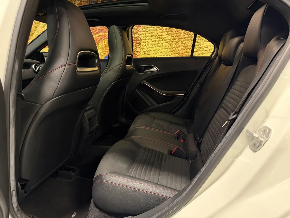 180 AMG Automaat Panoramadak Xenon