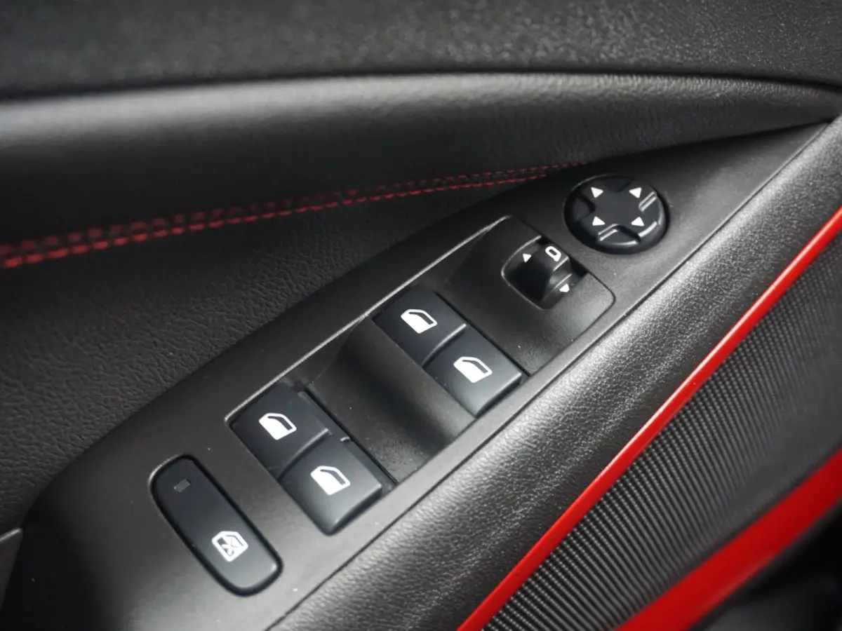 1.2 Turbo GS Line Navi | Climate Contr. | Camera