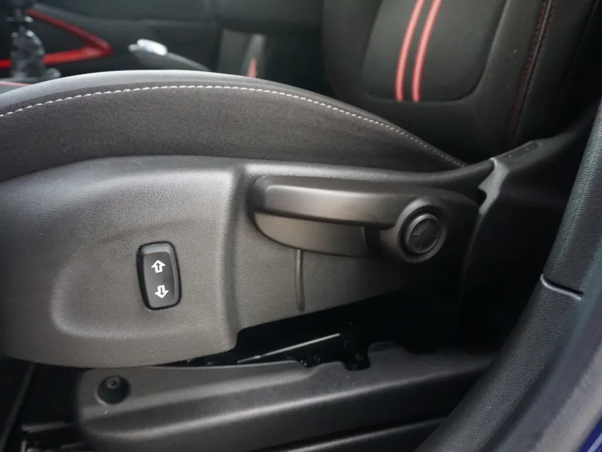 1.2 Turbo GS Line Navi | Climate Contr. | Camera