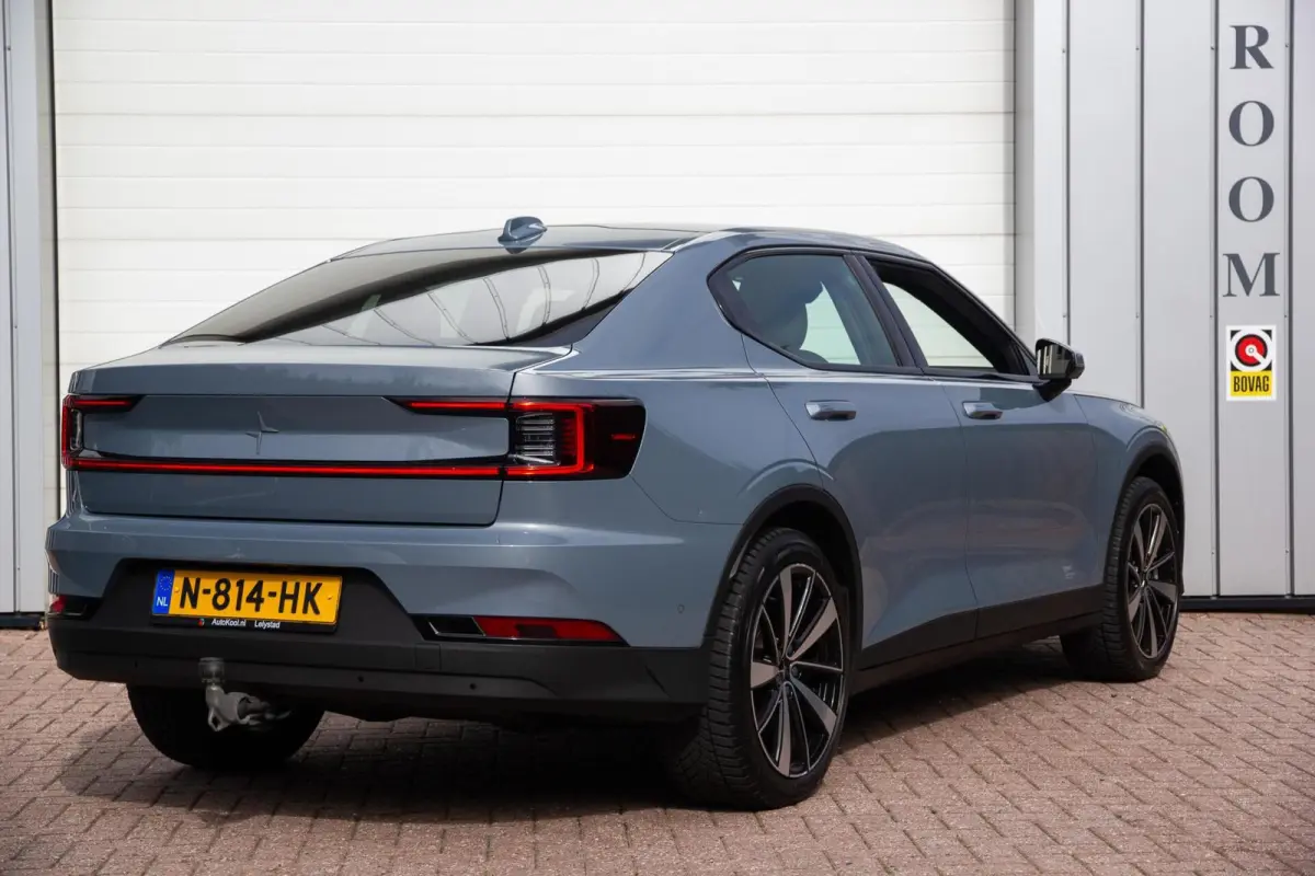 Standard Range Single Motor 63kWh