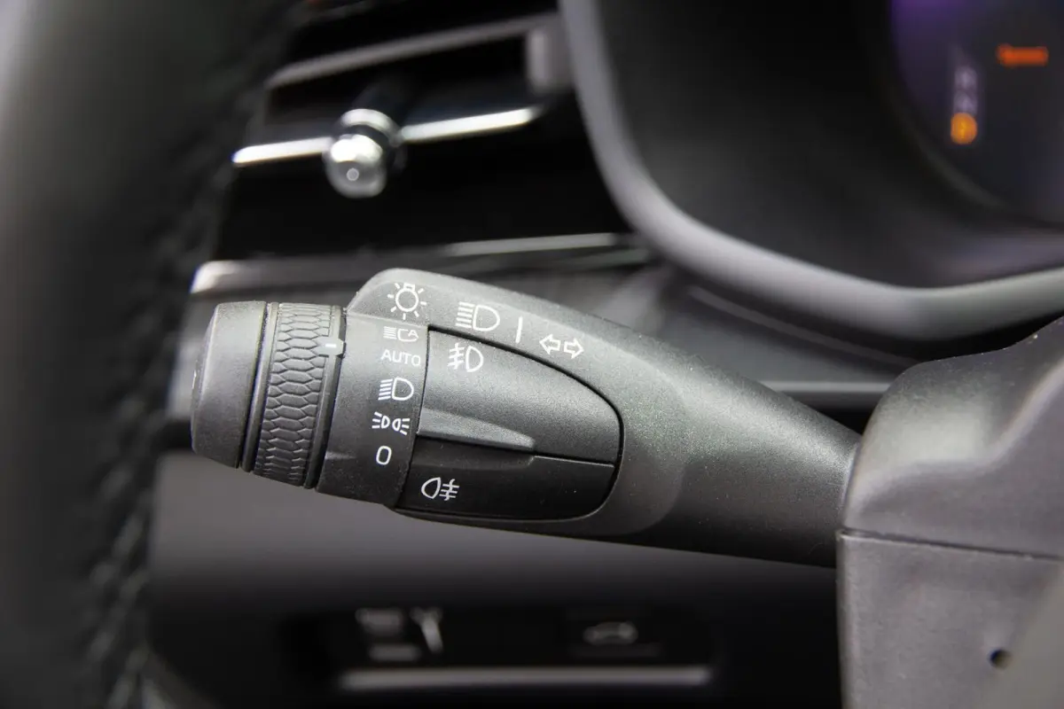 Standard Range Single Motor 63kWh